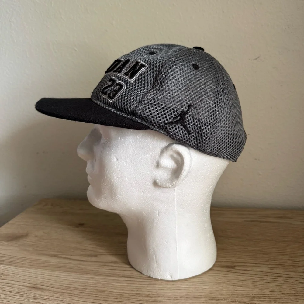 Nike‎ Air Jordan 23 Cool Gray Jersey Mesh Flat Bill Youth Hat Baseball Cap